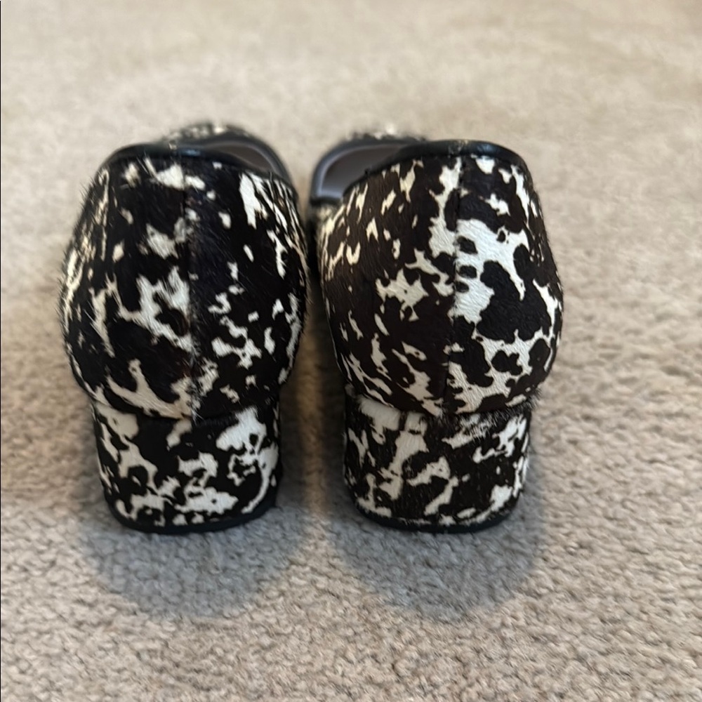 Bettye Muller Black and White Calve Hair Heels with Striking Pattern - Picture 3 of 10